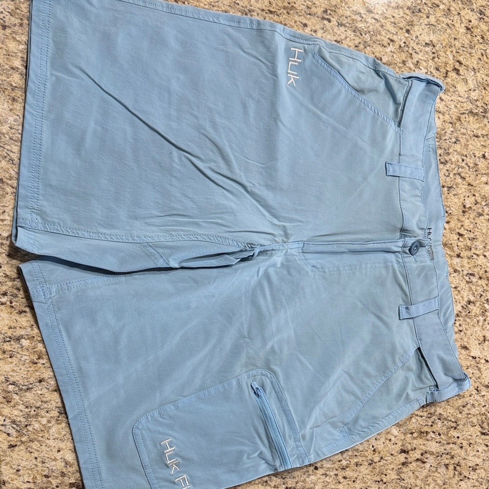 Huk Men's Light Blue Athletic Shorts